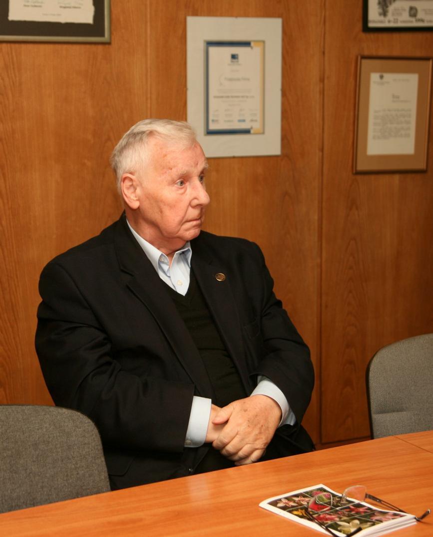 O elitarnym charakterze naszej organizacji chcę mówić szerzej podczas regionalnego zjazdu geodetów w Dąbie Polskim, przewidzianym na czas od 8 do 10 września 2017 roku.