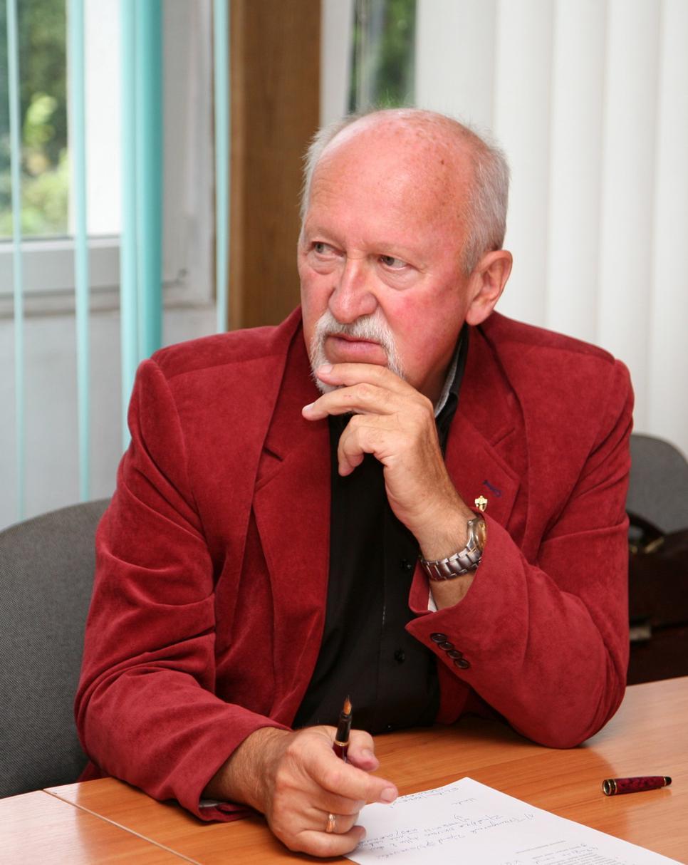 Szkolenie nauczycieli zawodu w technikach geodezyjnych Maria Gadomska przypomniała, że szkolenie rozpocznie się o godzinie 14.