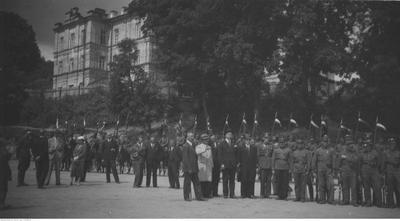 Uroczystość Związku Strzeleckiego w Krzemieńcu 6 sierpnia 1933 r. Źródło: NAC, sygn. 1-W-2272-3.