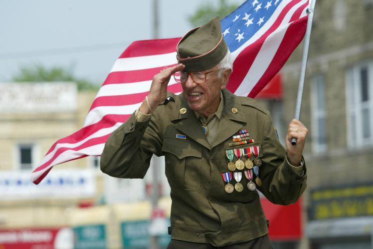 V ETERANS DAY IN THE UNITED STATES In the USA, Veterans Day annually falls on November 11.
