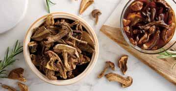 Daktyle MEDJOOL DESERT DELIGHTS 49,98/ 24 Mieszanka keksowa BAKALLAND 400 g 22,48/ Grzyby suszone 40 g borowiki, podgrzybki,
