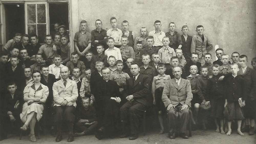53. SZKOŁA