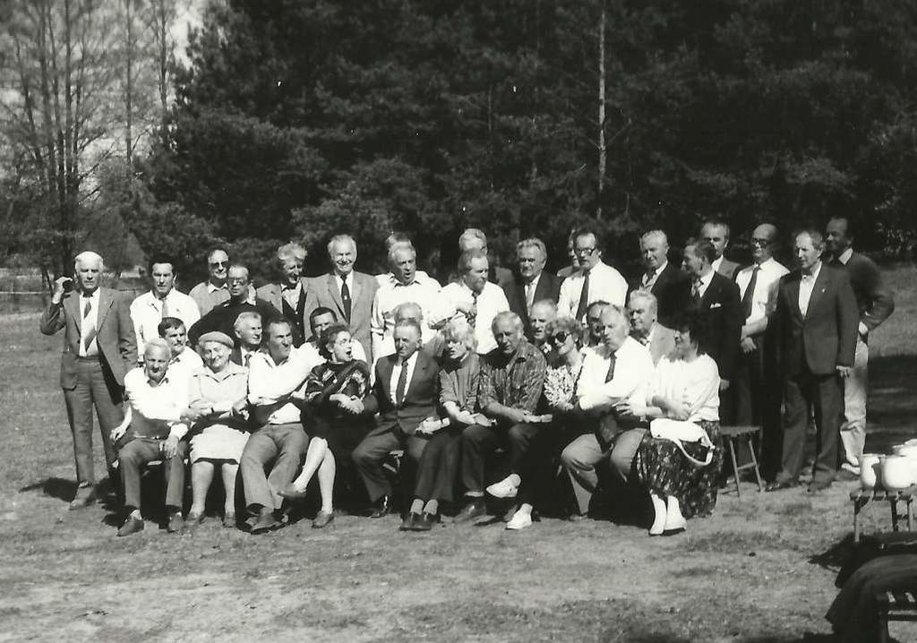 SPOTKANIE DAWNYCH