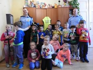 DZIEŃ GŁOŚNEGO CZYTANIA ZE STRAŻĄ MIEJSKĄ 29 września br.