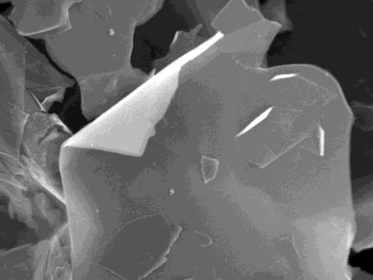 Synteza spaleniowa materiałów nanostrukturalnych do zastosowań w klockach hamulcowych nowej generacji Celem pracy jest otrzymanie nanowłókien węglika krzemu oraz nanostruktur węglowych metodą syntezy