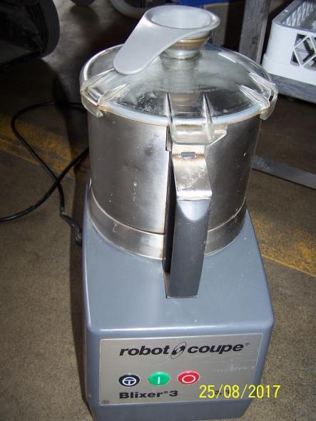 Gwiaździsta 66 53-413 Wrocław NIP: 527-269-65-21 OPINIA TECHNICZNA TEMAT: Oszacowanie wartości rynkowej robota kuchennego/malaksera produkcji Robot Coupe (Francja) model