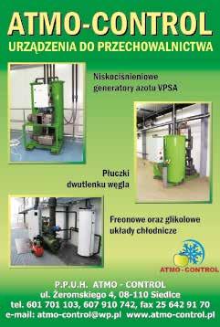 Wystawa środków do produkcji (a) i maszyn towarzysząca IV Letnim Pokazom Czereśniowym (b) fot. 1 12 A. Łukawska owoców wynika z cech odmianowych, agrotechniki, nawożenia oraz dostępu wody.