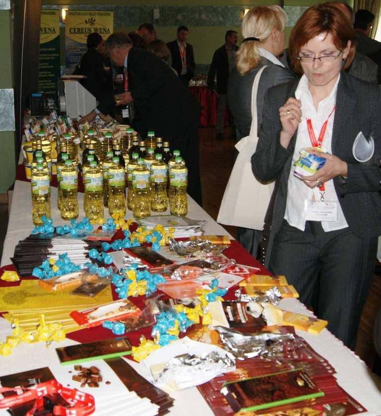 W trakcie sesji naukowej dyrektor generalny PSPO Lech Kempczyński wykładem O produkcji oleju rzepakowego w Polsce zaprezentował zebranym najnowsze dane