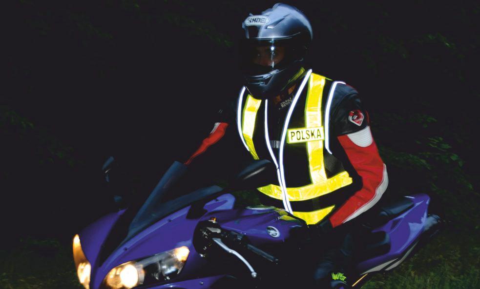 AKCESORIA MOTOCYKLOWE Nasza najnowsza oferta odblaskowa skierowana do motocyklistów* z pewnością zainteresuje użytkowników motocykli i motorowerów.
