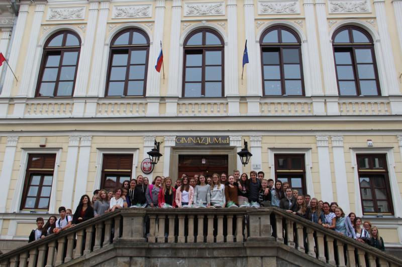 Drugiego dnia wybrałam się z naszymi gośćmi oraz kilkoma uczniami Gimnazjum nr 1 na wycieczkę do Krakowa.