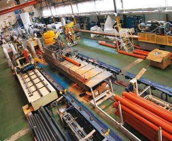 PIPES FOR IFE Sysem kanalizacji zewnęrznej PVC, PP, Pragma, Pragma + ID Proces echnologiczny produkcji rur srukuralnych PVC-U inia echnologiczna PVC-U Przykładowy schema głowicy do wyłaczania rur z