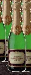 HISZPANIA FRANCJA Charles de Beaucour Demi Sec Compagnie Francaise des Grands Vins PÓŁSŁODKIE wino musujące, białe o złotej barwie i delikatnym, długotrwałym musowaniu drobnymi bąbelkami.