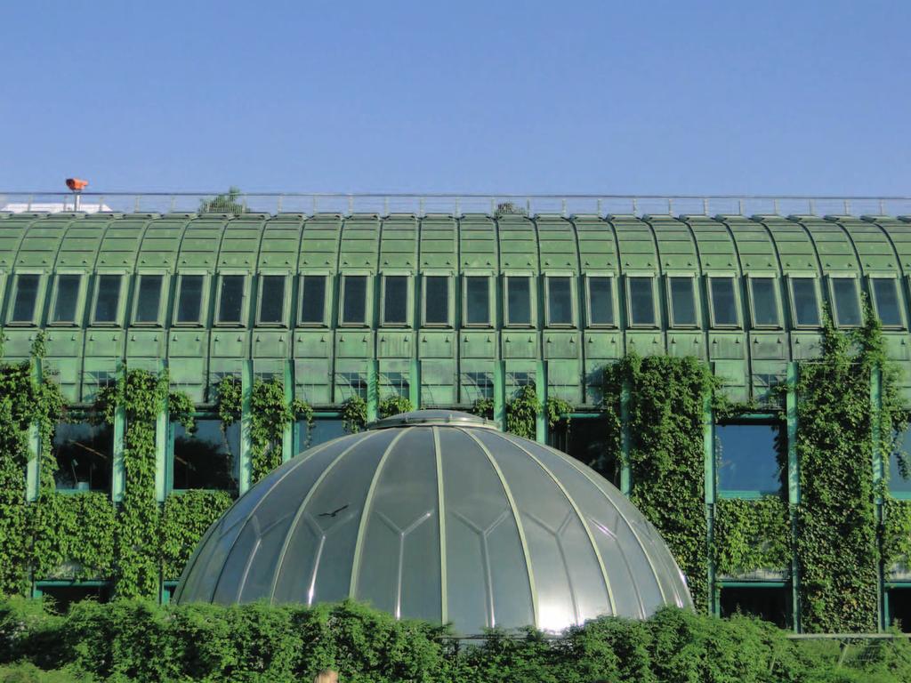 w nim 5111 m 2. Ogród dostępny jest nie tylko dla studentów i pracowników uczelni, ale wszystkich zainteresowanych, jednak w określonych miesiącach i o wyznaczonych porach.