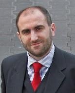 Kim jesteśmy? Profesjonalny zespół gwarantujący wysoką jakość współpracy Mgr inż. Jacek Prószkowski pełni funkcję Kierownika ds. Efektywności Energetycznej.
