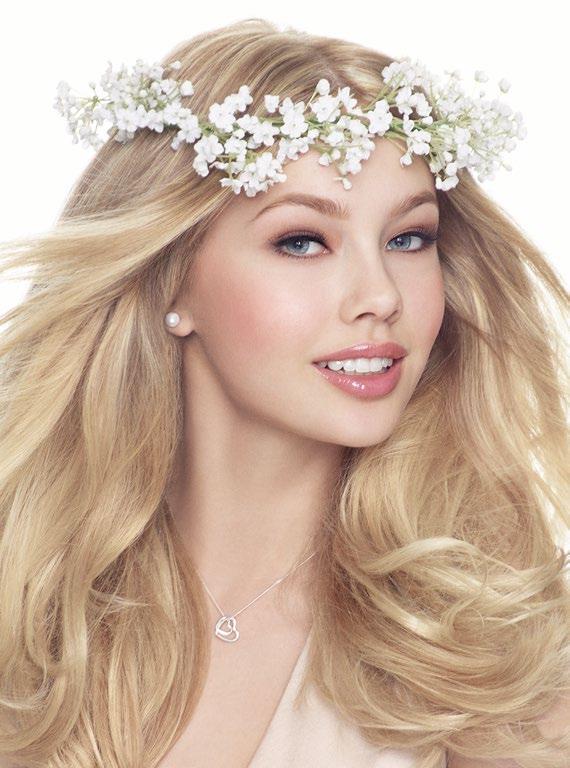 16 ŁATWYCH DO WYKONANIA FRYZUR HAIR GUIDE Zostań swoją własną stylistką fryzur Bielsko-Biała Sfera Ul.Mostowa 2, +48 33 484 21 76 Bydgoszcz Focus Mall Ul.