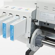 Trwałe i ekonomiczne atramenty Eco Ultra w szczelnych workach 5. Rzeczywista wydajność do 12.5 m 2 /h (maksymalnie do 16 m 2 /h) 6.