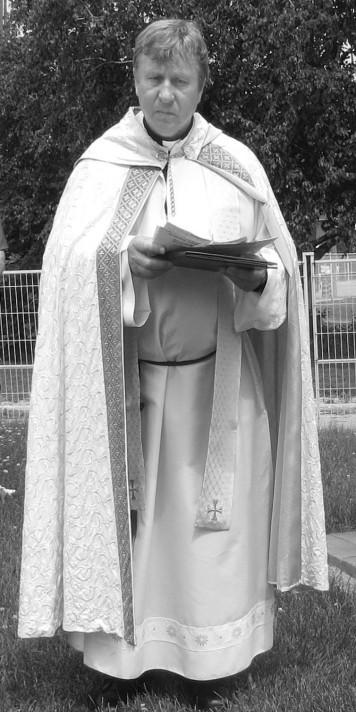 Czasem nie jesteśmy zbyt bogaci, aby znacząco wspierać kościół materialnie, ale każdy z nas jest bardzo bogaty w czas i może raz w miesiącu ofiarować Bogu 1-2 godziny swojej pracy fizycznej.