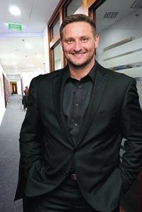 64 Puls branży Jedź z Sabunolem do Tajlandii! Na okres 22 lutego-30 kwietnia 2016 Laboratorium DermaPharm przygotowało atrakcyjną Promocję Sabunolu skierowaną do detalistów.