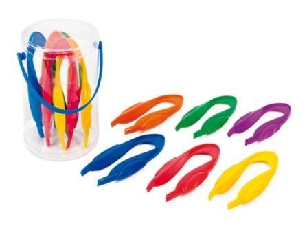 1/2litra; 100 ml podziałka na każdym pojemniku TKLR1963 Pęsetki duże 57,00 23 Zestaw dużych plastikowych pęsetek, wygodnych do trzymania w rączce i chwytania owadów oraz niewielkich