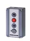 Wyposażenie dodatkowe Sterowniki na przycisk Sterownik na przycisk DTH R Oddzielne sterowanie dla obu kierunków ruchu, oddzielny przycisk Stop. Stopień ochrony: IP 65 Wymiary: 90 160 55 mm (szer. wys.