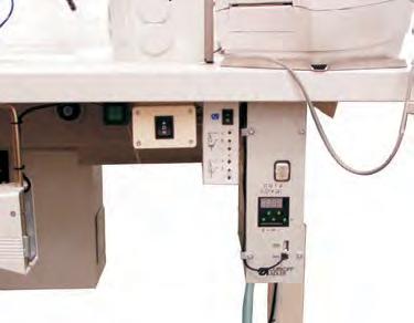 3.3 Regulacja wysokości roboczej 1 Wysokość roboczą można płynnie regulować w zakresie wysokości od 685 do 1085 mm (odległość od podłogi do górnej