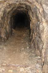 Historia górnictwa i poszukiwań minerałów Wielowiekowa eksploracja obszaru karkonoskiego w poszukiwaniu minerałów ukształtowała nierozerwalny związek między walorami geologicznymi, a dziedzictwem