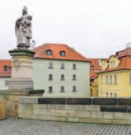 Na obrzeżach pięknej Pragi mieszka Iva ze swoim mężem Zdeněk. Oboje pięćdziesięciolatkowie są przedsiębiorcami i prowadzą dwie stacje benzynowe w mieście.