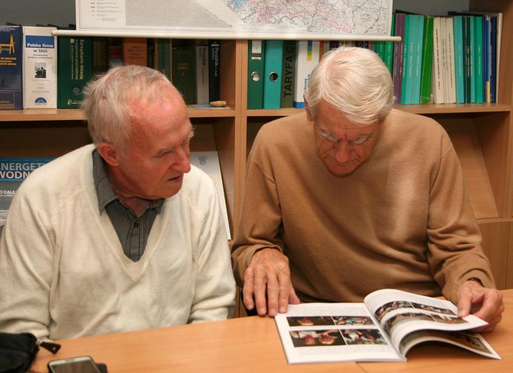 Robert Cieszyński, Maria Gadomska, Beata Startek; Jarosław Kaszewski W zebraniu uczestniczyli: Jerzy Chylewski, Stanisław Marcin Wiliński, Henryk