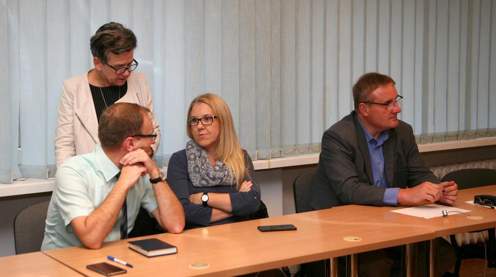 Robert Cieszyński dzielił się informacjami na temat przygotowywanych i zachodzących zmianach w przepisach prawa geodezyjnego. Mają one być wprowadzone powstającą ustawą inwestycyjną.