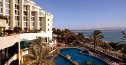 MORZE MARTWE LOT oooo LEONARDO PLAZA (LEONARDO PRIVILEGE) oooo POŁOŻENIE Hotel położony jest w centrum Ein Bokek bezpośrednio przy plaży Morza