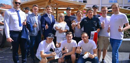 Organizatorami biegu byli: Ośrodek Sportu i Rekreacji w Jaworze, Klub Sportowy Feniks Legnica oraz Szczep Harcerski WATACHA z Jawora. Mercedes-Benz przywitał mieszkańców Jawora preclem i piernikiem!