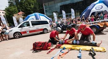 WYRÓŻNIENIA Unimog samochodem terenowym roku 2017 Technologiczny RoadShow we Wrocławiu W odbywających się na przełomie sierpnia i września Mistrzostwach Europy siatkarzy- Lotto Eurovolley