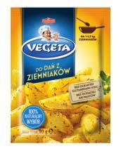 Ziemniaki pokroić w ćwiartki i gotować w wodzie z dodatkiem Vegety przez 15 minut. Odcedzić, skropić 1 łyżką oliwy.