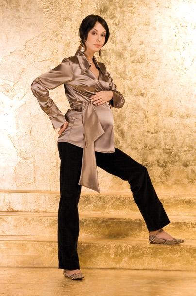 15 Koszula SOPHIA Satyna: 97% poliester, 3% elastan S, M, L, XL Kakao, Czarny < > Satin: 97% polyester, 3% elastane S, M, L, XL Cocoa, Black Shirt