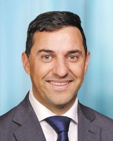 Światowe rynki instrumentów powiązanych z nieruchomościami: jeden z fundamentów portfela ciąg dalszy Względny wskaźnik C/Z w światowym sektorze nieruchomości w porównaniu z akcjami światowymi Spread
