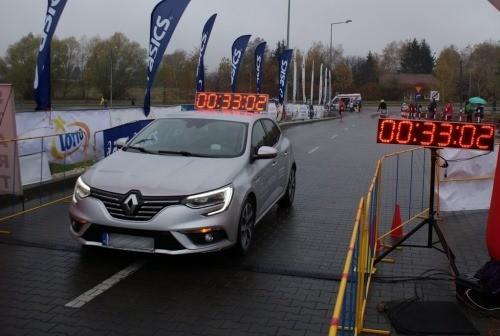 dachu samochodu pilotującego bieg (zegar 2