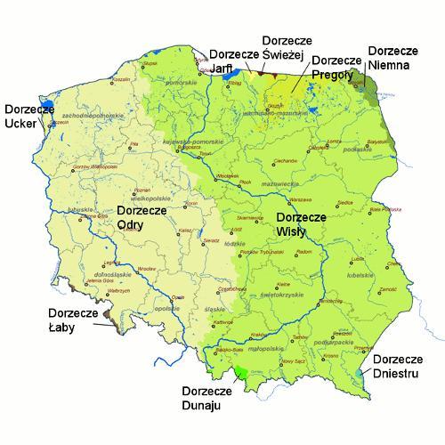Głównym dopływem Zalewu jest Odra. Zlewnia tej rzeki stanowi 1/3 powierzchni naszego kraju (ok.119000 km2).