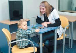 diagnoza audiologiczna Dziecko w czasie badania musi być w stanie czuwania, nakarmione i wypoczęte. Badanie musi wykonywać bardzo doświadczony personel. Wynik opisuje się w postaci tzw.