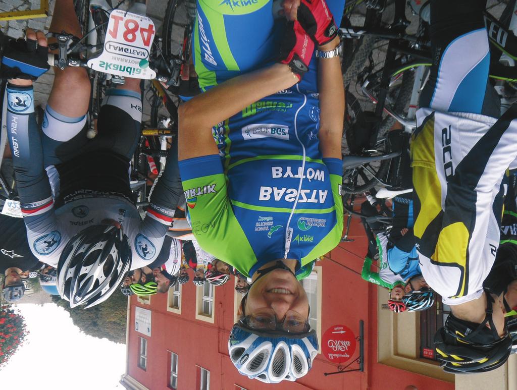 zawodniczek 19-30-letnich. 28.09. do Kwidzyna na fina³owe zawody cyklu Skandia Maraton Lang Team wybra³o siê 27 bytowiaków.