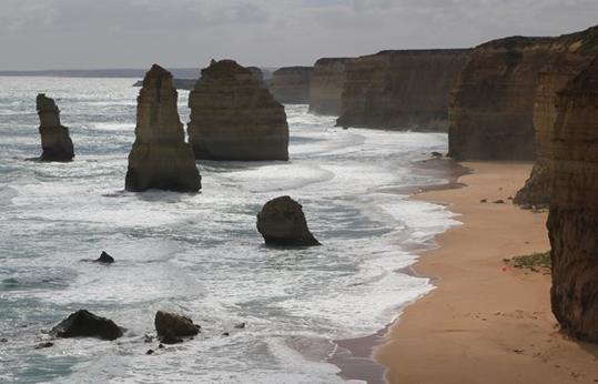 12 Apostołów - Symbol słynnej Great Ocean Road, skały