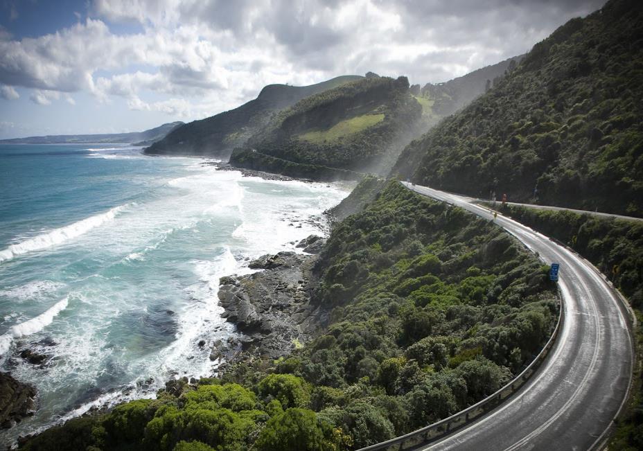 Trasa Great Ocean Road- Zbudowano ją po I wojnie światowej w hołdzie żołnierzom, którzy zginęli w trakcie walk.