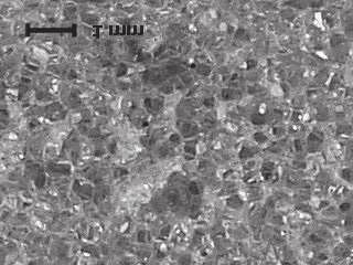 Materia³y izolacyjne z recyklatów XPVC 263 ³oœciowej INSTRON 8501 (prêdkoœci rozci¹gania 50 mm/min). 3.