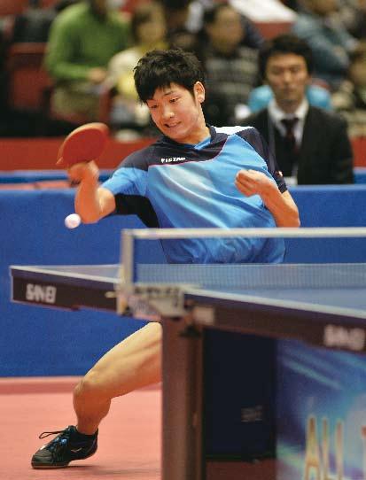02 OKŁADZINY GŁADKIE OFENSYWNE Yuto Muramatsu Victas Koji Matsushita V>01 - TSP Super Spin Pips Chop 2 T- 112, R - 110, K - 83 Cena: 158 PLN Victas V>15 Limber V>15 Limber to bardziej miękki i