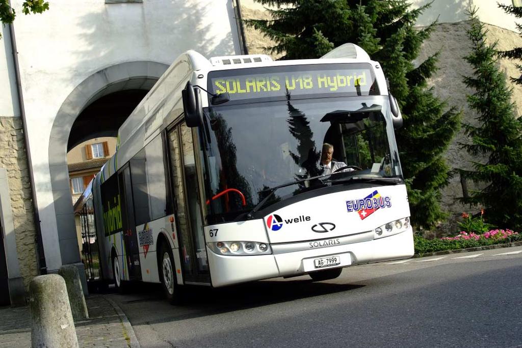 W 2007 r.. Solaris wyeksportował 400 autobusów i trolejbusów,, w tym 366 modelu Urbino Solaris na europejskim rynku autobusowym Tadeusz Dyr Solaris, lider na rynku autobusów w Polsce w 2007 r.