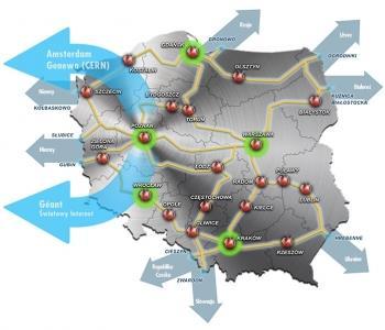 PIONIER łącza z zagranicą Niemcy (Słubice - połączenie z siecią DFN, Gubin, Kołbaskowo) Czechy (Cieszyn - połączenie z siecią CESNET) Słowacja (Zwardoń - połączenie z siecią SANET) Ukraina (Hrebenne