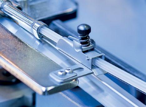 Elementy kabla Przewód dwużyłowy Izolacja z usieciowanego polietylenu (XLPE) Żyła ekranu Aluminiowy ekran ułożony na całym obwodzie Zewnętrzna powłoka