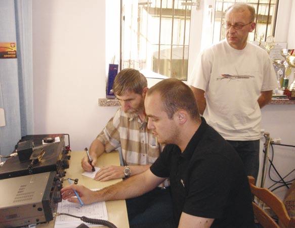 Noc stanu wojennego przerwała marzenia, a sprzęt został rozgrabiony i zdewastowany. Brak klubu dokuczał wszystkim. W roku 2000, decyzją trzech rodzin, powstaje SP1PNW.