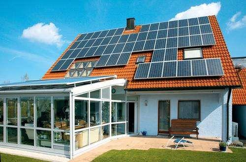 Miejsce montażu instalacji solarnej i PV Instalacja solarna oraz fotowoltaiczna może zostad posadowiona na: