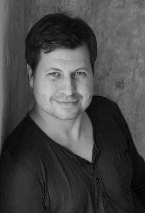 WSPÓŁPRACUJĄ Z NAMI: KLIMCZAK HAIR DESIGNERS WSPÓŁPRACUJĄ Z NAMI: AKADEMIA BABICZ ABC FRYZJERSTWA MĘSKIEGO Szkolenie oparte na strzyżeniu klasycznych fryzur męskich oraz dobór odpowiedniego kształtu