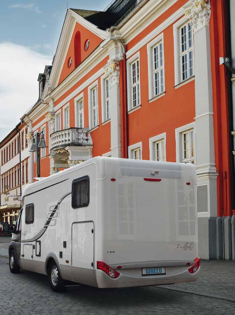 Mobilne rozwiązania w zakresie bezpieczeństwa 131 MOBILNE ROZWIĄZANIA W ZAKRESIE BEZPIECZEŃSTWA O Systemy kamer cofania 132 Systemy kamer cofania do pojazdów dostawczych 142 Kamery do systemów